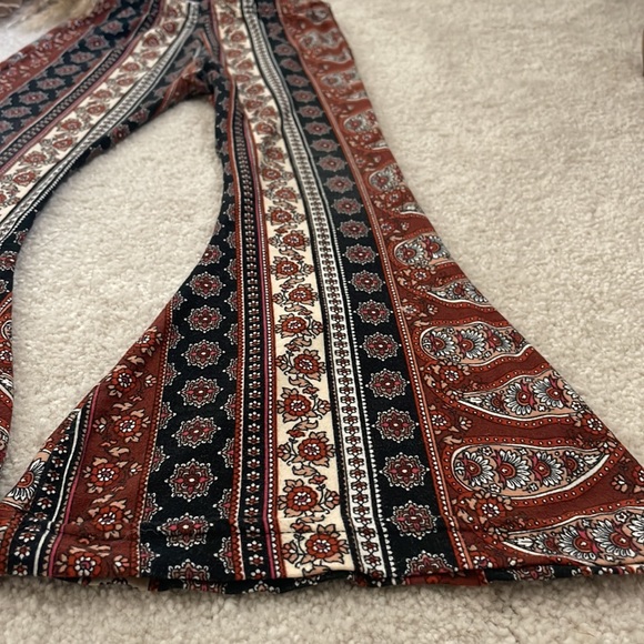 Little Baberham bell bottom - Picture 3 of 6